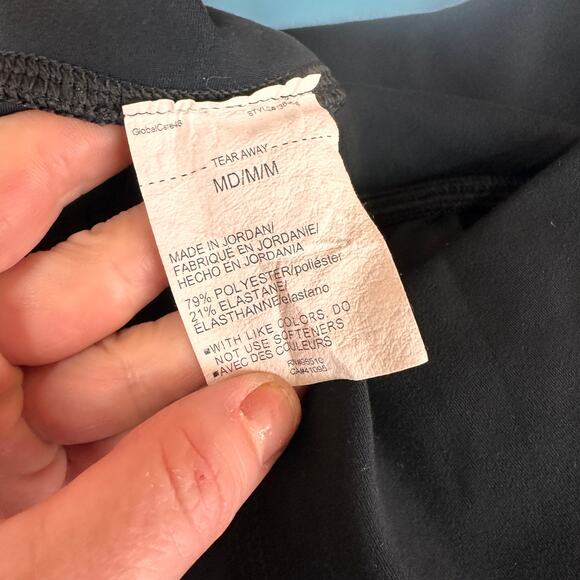 Under Armour Women's Black Soft Joggers Pants Size Medium - Picture 8 of 8